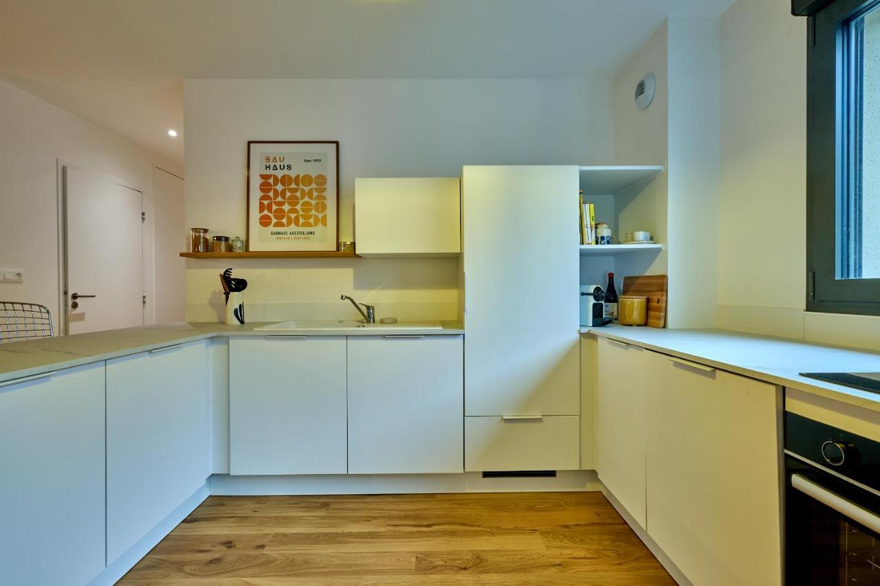 Appart' Jeannette En Hyper Centre Avec Balcon Et Parking Sous-terrain, By Primo C0nciergerie Apartment *