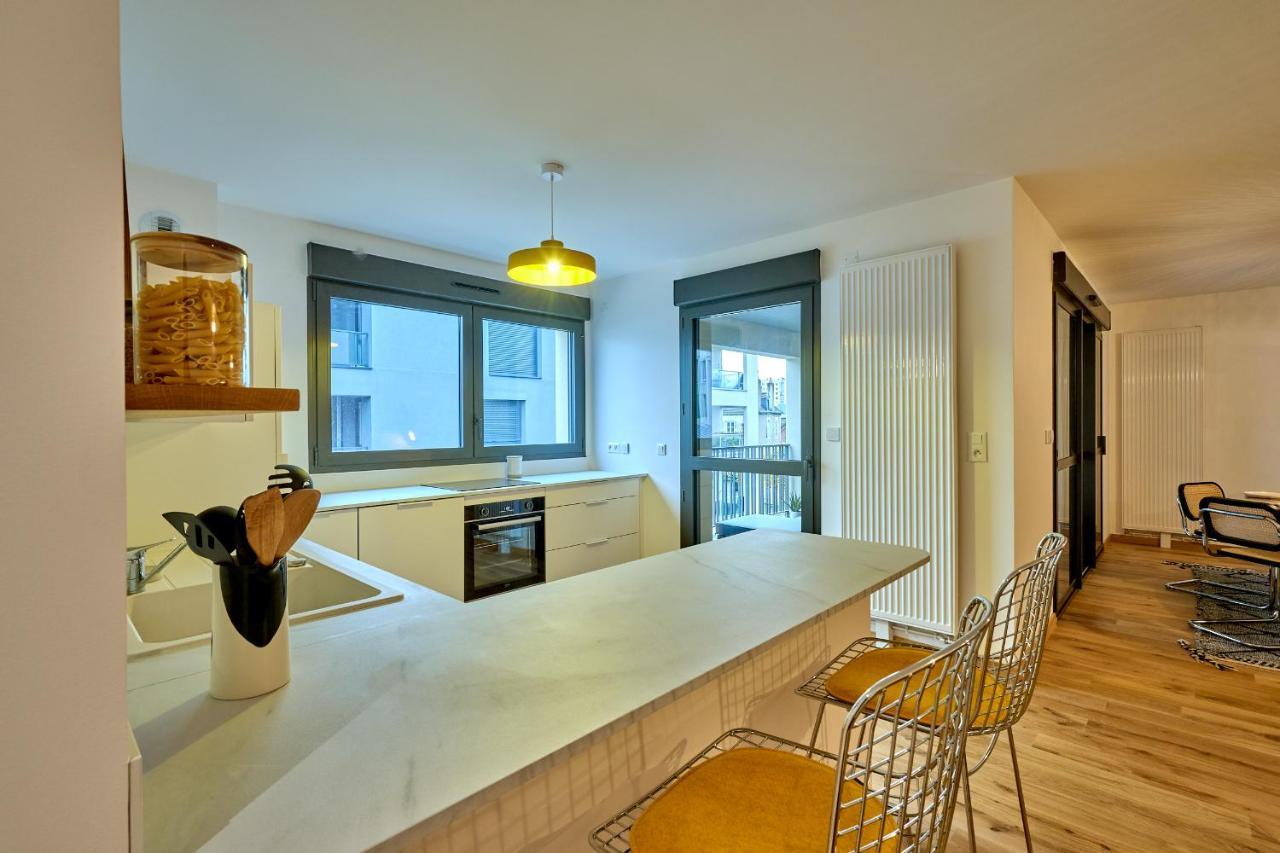 Apartment Appart' Jeannette En Hyper Centre Avec Balcon Et Parking Sous-terrain, By Primo C0nciergerie Nevers